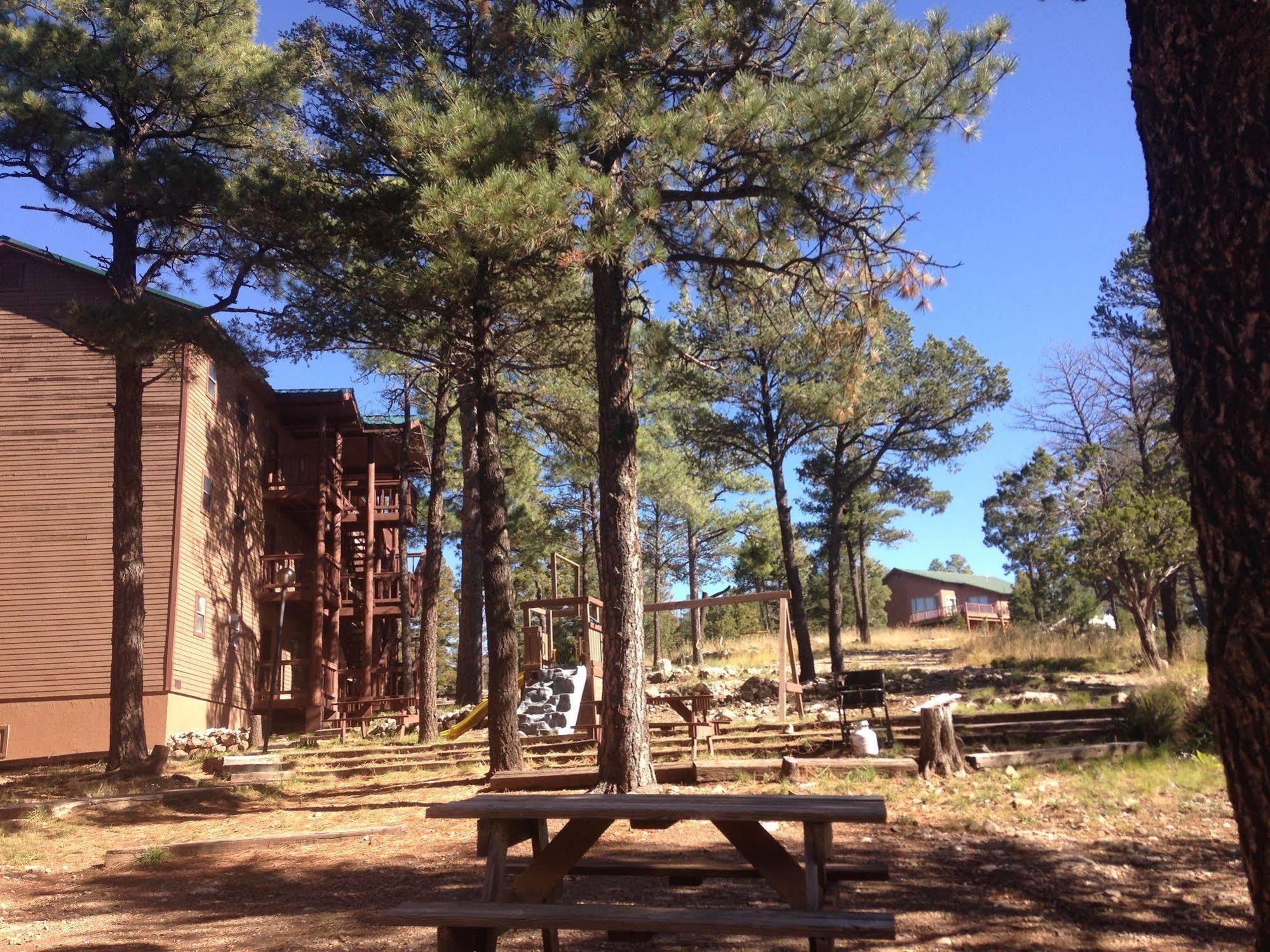 Aparthotel Tiara Del Sol Ruidoso Esterno foto