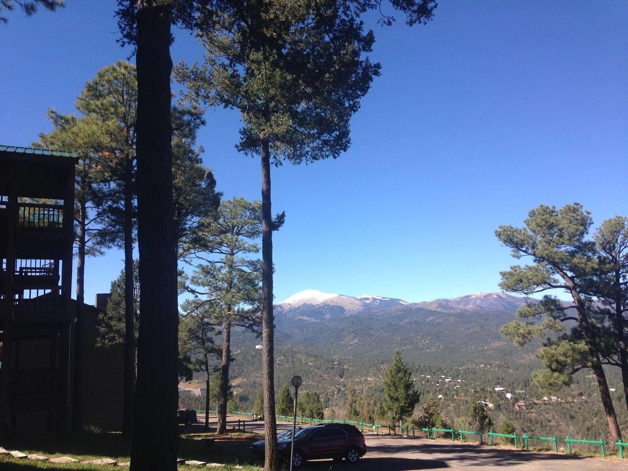 Aparthotel Tiara Del Sol Ruidoso Esterno foto