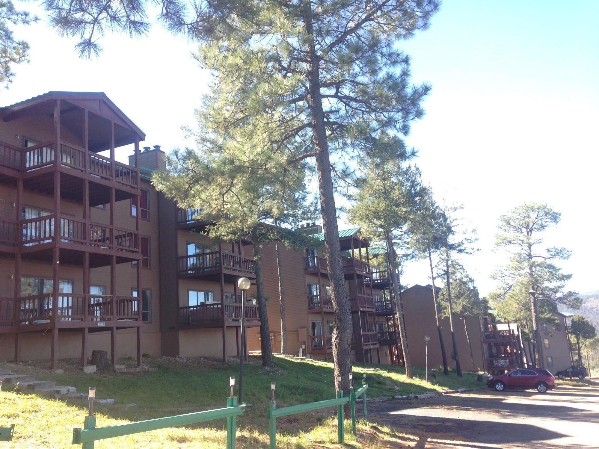 Aparthotel Tiara Del Sol Ruidoso Esterno foto